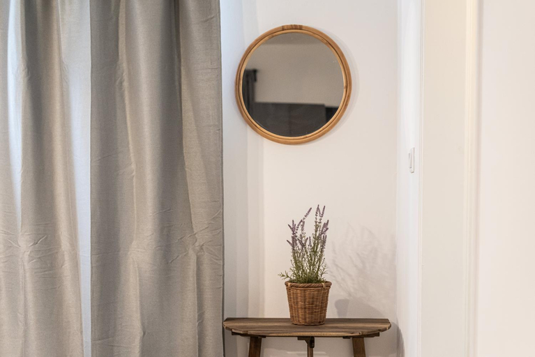 Others 5, SerenityOne - Centrally located One Bedroom Apt