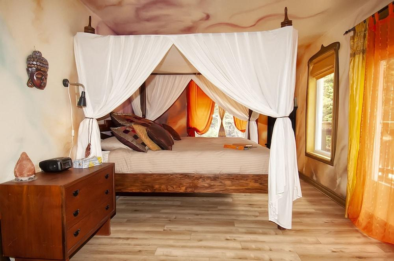 Bedroom 4, Gîte Crystal Inn, Les Laurentides