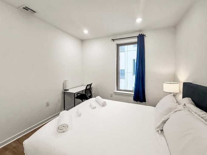 Room 5, Apartmint at Fishtown Flats Philadelphia, Philadelphia