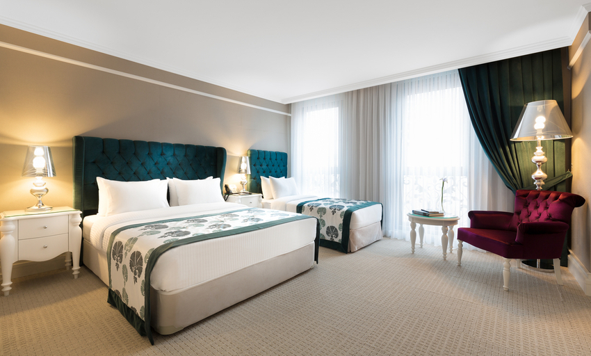 Bedroom 4, Metropolitan Hotels Taksim, Beyoğlu