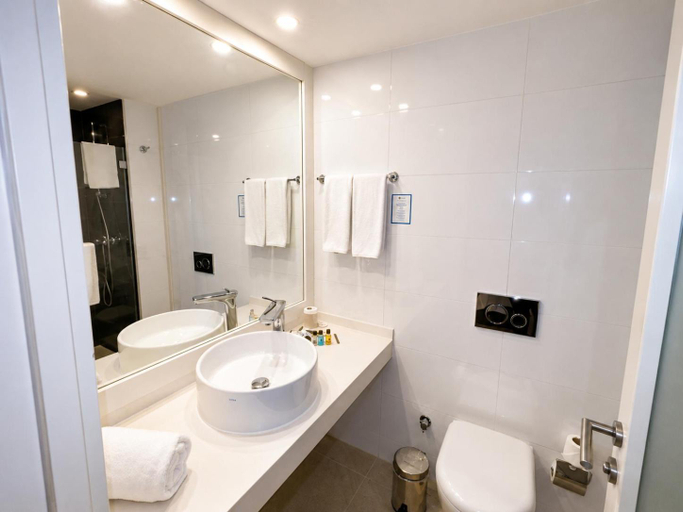 Bathroom 4, Liv City Hotels Basın Ekspres , Bağcılar