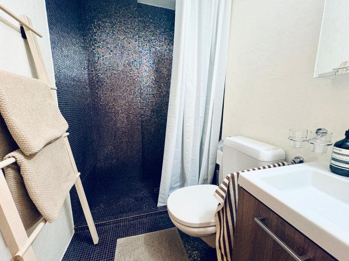 Bathroom, Villa Fleurettes STUDIO, Entremont