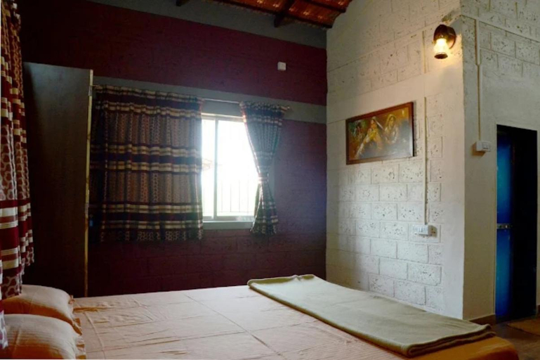 Bedroom 3, Sunlit Farm, Ratnagiri
