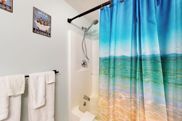 Bathroom 4, Serene Home With a Deck, Grill, Firepit, Board Games, Washer/dryer, & mtn Views, Hancock