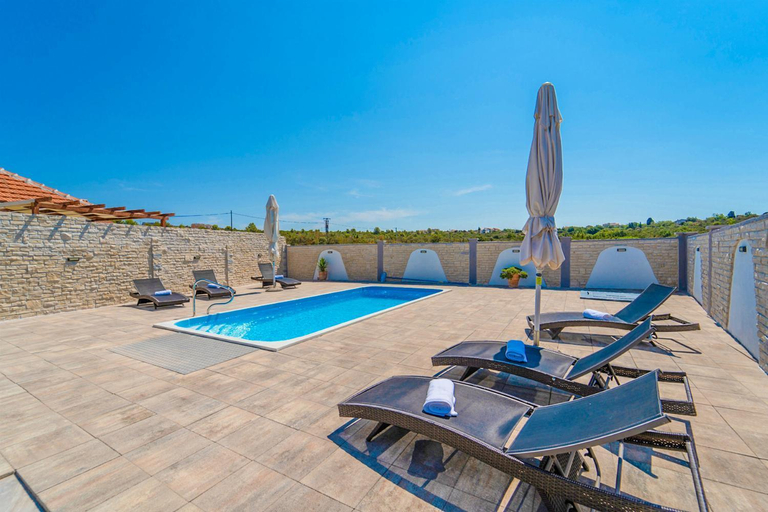 2, Villa Jadran, Sveti Filip i Jakov
