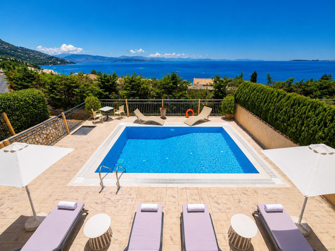 Others 4, Villa Eros, Ionian Islands