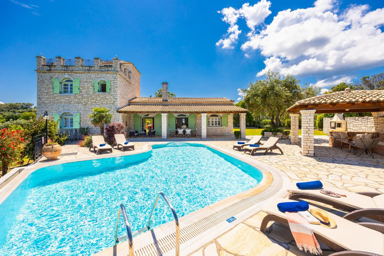 Sport & Beauty 2, Villa Emily, Ionian Islands
