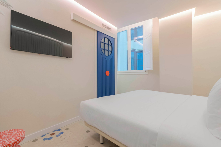 Room 5, SLEEPN Valencia, Valencia