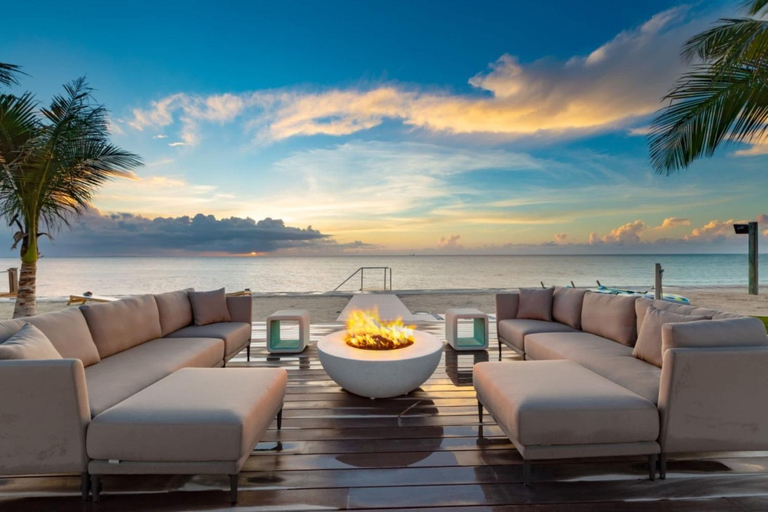 Food & Drinks, Turquoise Villa