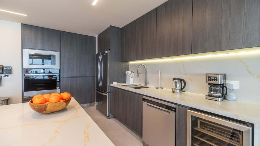 Private kitchen 3, Luxury Beachfront Escape With Stunning Ocean Views, Puerto Peñasco