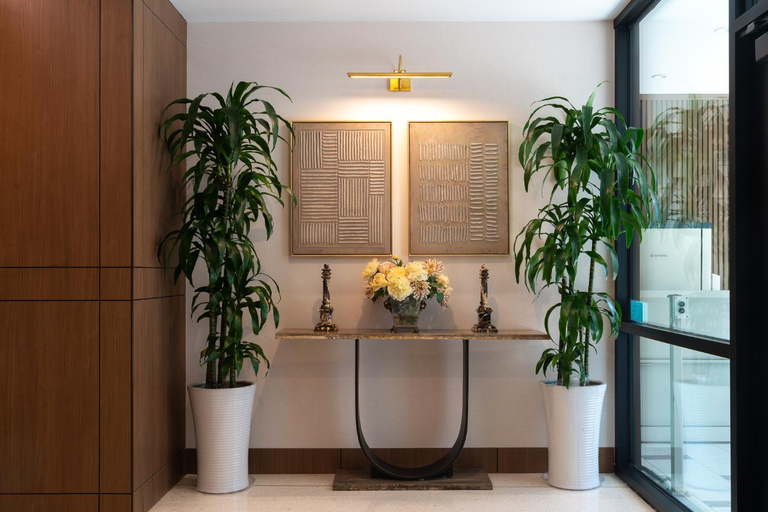 Public Area 2, Kins Hotel, Los Angeles