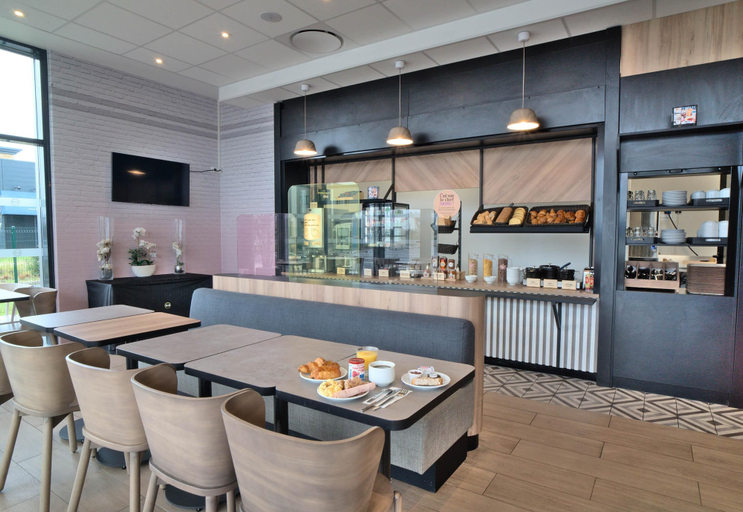 Food & Drinks 5, B&B HOTEL Dreux Nord, Eure-et-Loir
