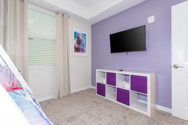 Room 3, Storey Lake 2BR Condo Near Disney Parks, Osceola