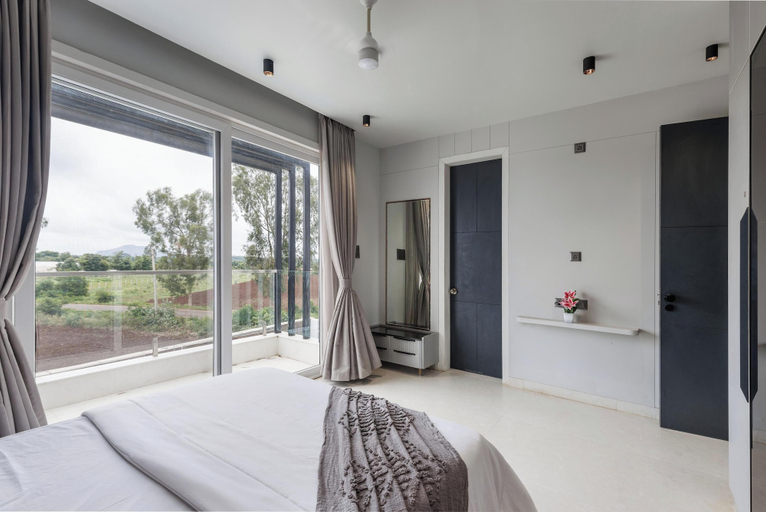 Interior 2, Celestialsapphire Pool Nr Nandi Hills Vegonly, Bangalore Rural