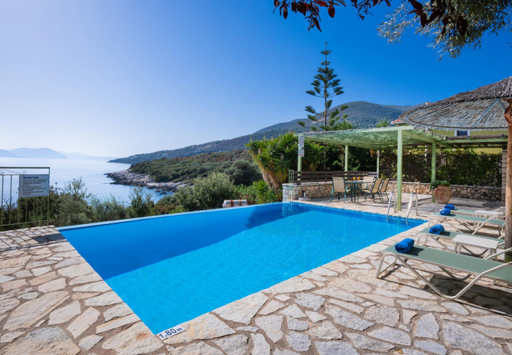 2, Villa Ostria, Ionian Islands