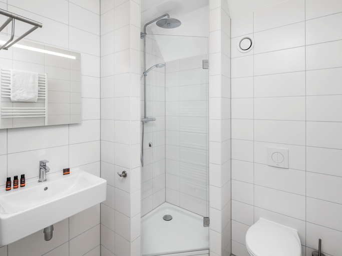 Bathroom 3, Villa at Nieuwvliet-Bad near the Beach, Sluis