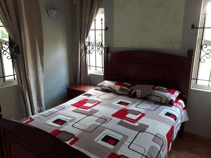 Bedroom, Sunny villa in Pereybere with private pool