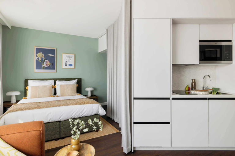 Bedroom 2, Cove Centrum, The Hague