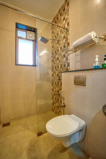 Bathroom 3, Resort De Alcazar Goa, North Goa