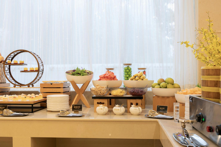 Food & Drinks 5, Vienna International Hotel Shenzhen Futian District Jingtian, Shenzhen