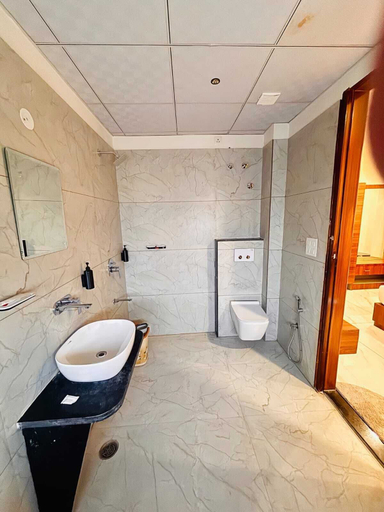 Bathroom 4, Hotel Janki Elite, Jaipur