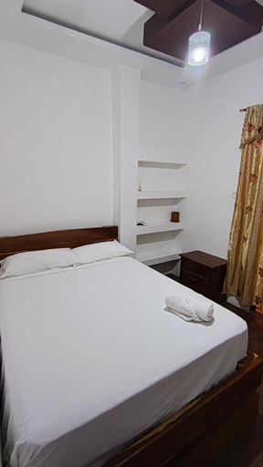 4, Hostal Fragata Puerto Lopez, Puerto López