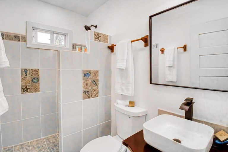 Bathroom 3, DV 3 at DV Cabanas Gold Standard Certified