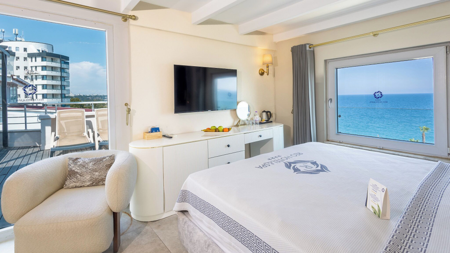 Bedroom 4, Reo Hotel, Antalya