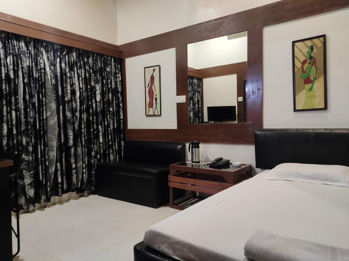 Bedroom 3, Hotel The Galaxy , Mirzapur
