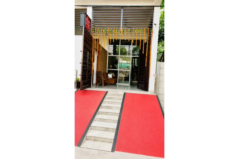 Exterior & Views 5, Goroomgo Prisha Stay Lucknow, Lucknow