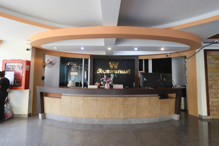 Others 5, Wangburapa Grand, Hat Yai