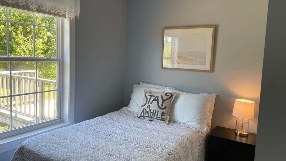 Room 4, Abenaki Retreat on Matinicus Island, Knox