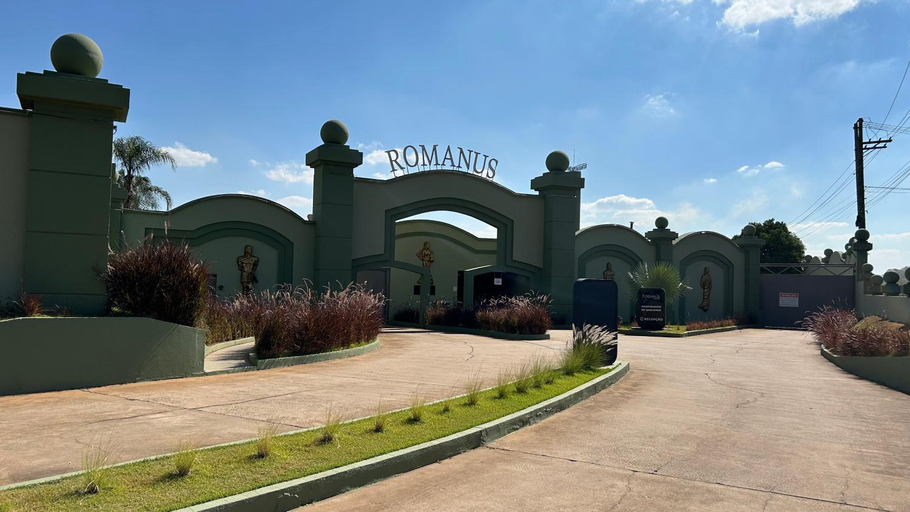 Exterior view, Romanus Piracicaba, Piracicaba