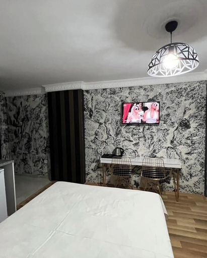 Room 2, Istanbul Palas Otel, Fatih