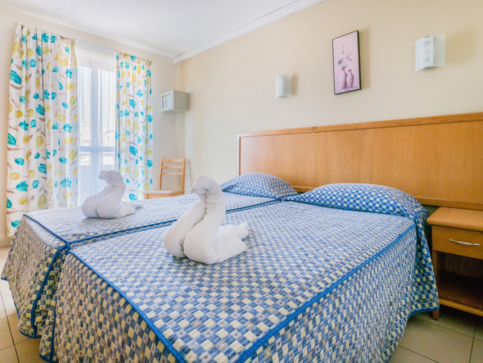 Bedroom 3, Qawra Point Holiday Complex, Saint Paul's Bay