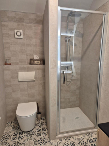 Bathroom 3, La Ferme Des Eglantines, Brabant Wallon