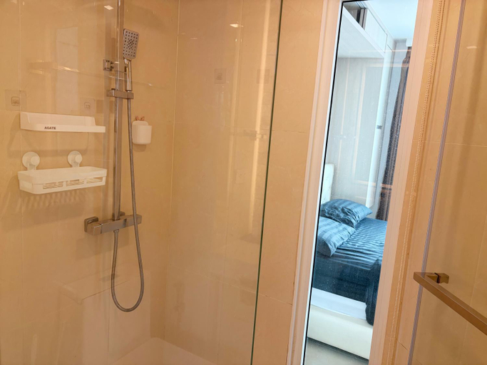 Bathroom 4, City Garden Olympus Condominium, Pattaya