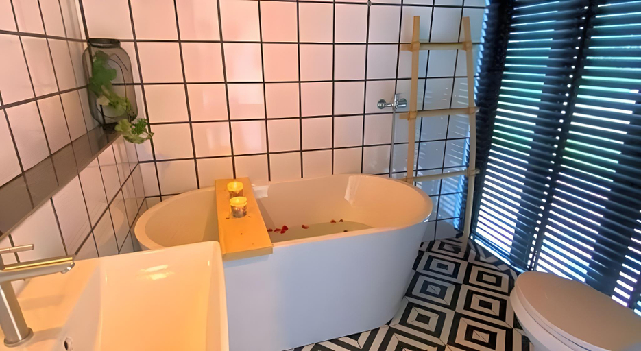Bathroom 4, adoor hotel khao yai, Pak Chong