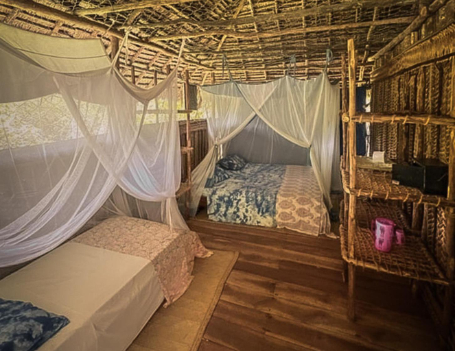 Bedroom 2, Kitu Kiblu, Mafia
