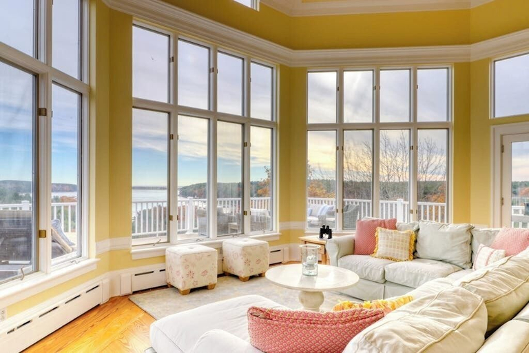 Living area 4, Bayfront Home With 270-degree Views, Large Deck & Porch - Near Popham Beach, Sagadahoc