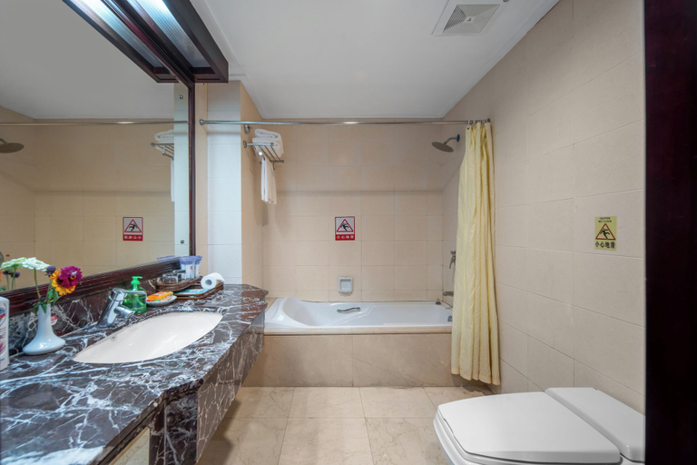 Bathroom 5, Zhangjiajie New Pipaxi Courtyard Hotel, Zhangjiajie
