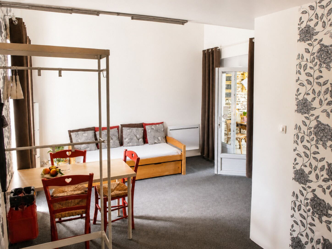 Bedroom 3, les colombes de la baie, Manche
