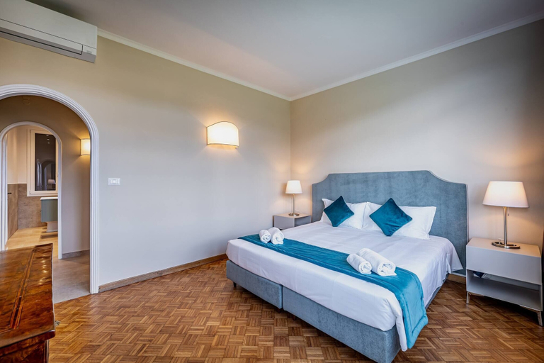 Bedroom 2, Bardi, Florence