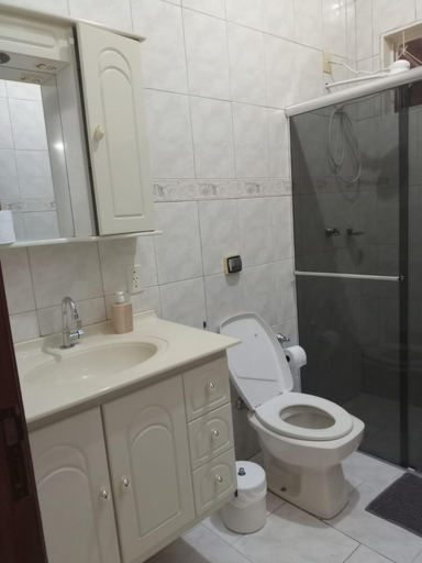Bathroom 2, Suite Giga 1, Brotas