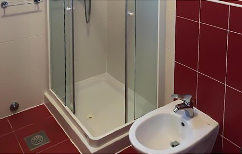Bathroom 2, 3 Bedroom Gorgeous Apartment In Medulin, Medulin