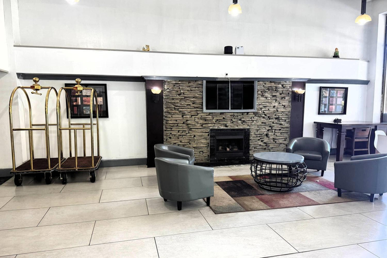 Public Area 2, Ramada by Wyndham Birmingham Airport, Jefferson