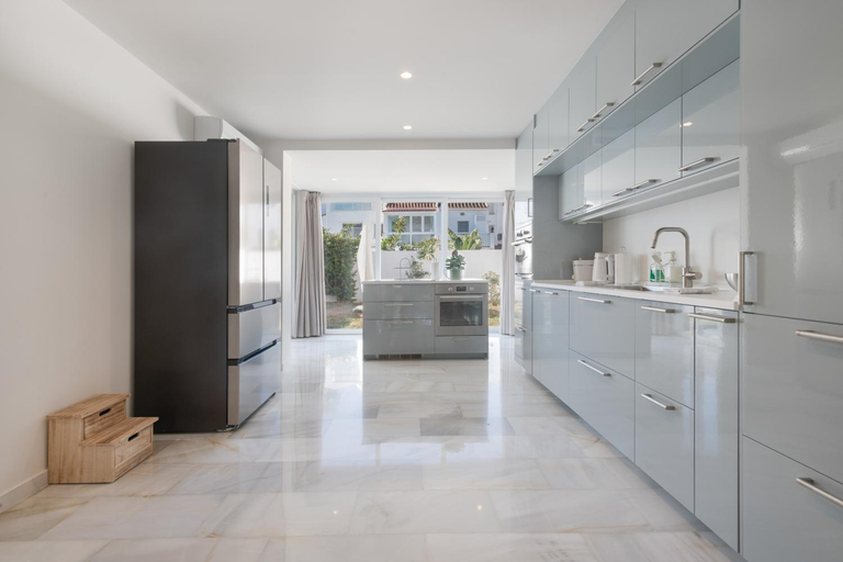 Others 2, Luxurious And Modern Family Home, Málaga