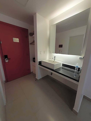 Bathroom 4, Hotel Zar La Paz, La Paz