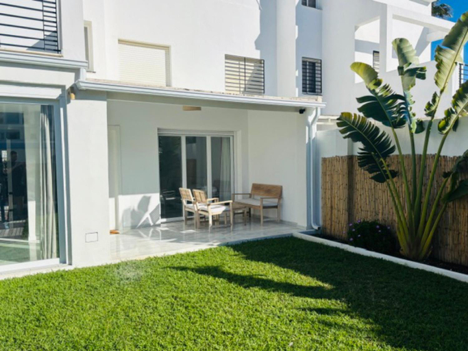 Others 5, Luxurious And Modern Family Home, Málaga