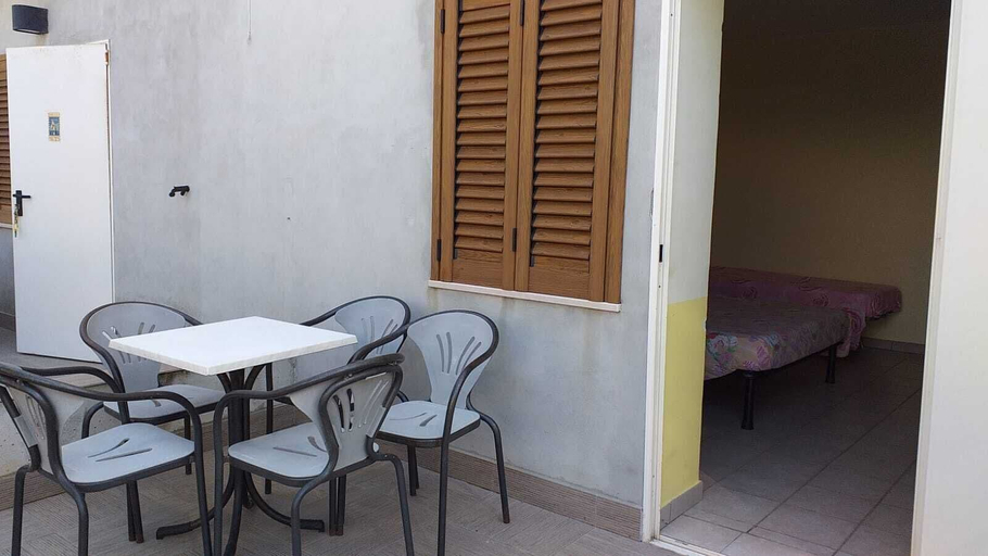 Others 3, Room-spacious Double Room a Stone Throw, Teramo